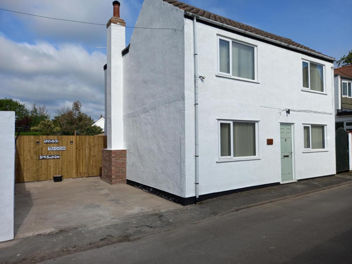 Pet Friendly Beautiful Detached Cottage Close To Spurn Point, Easington And Withersea Кингстън ъпон Хъл Екстериор снимка